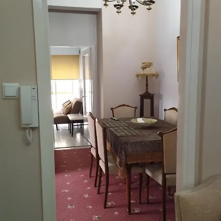 Marianna's Cozy Apartment
